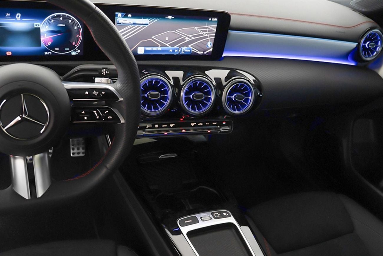 Mercedes Benz CLA250 4MATIC
