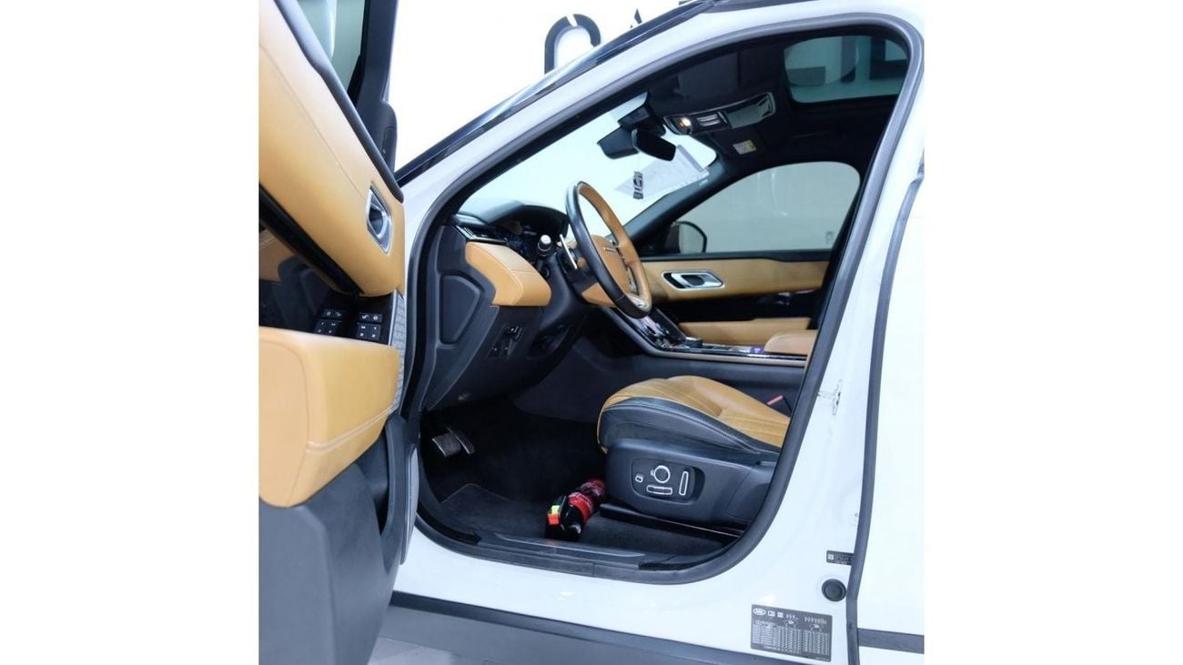 لاند روفر رينج روفر فيلار P250 R-ديناميك HSE