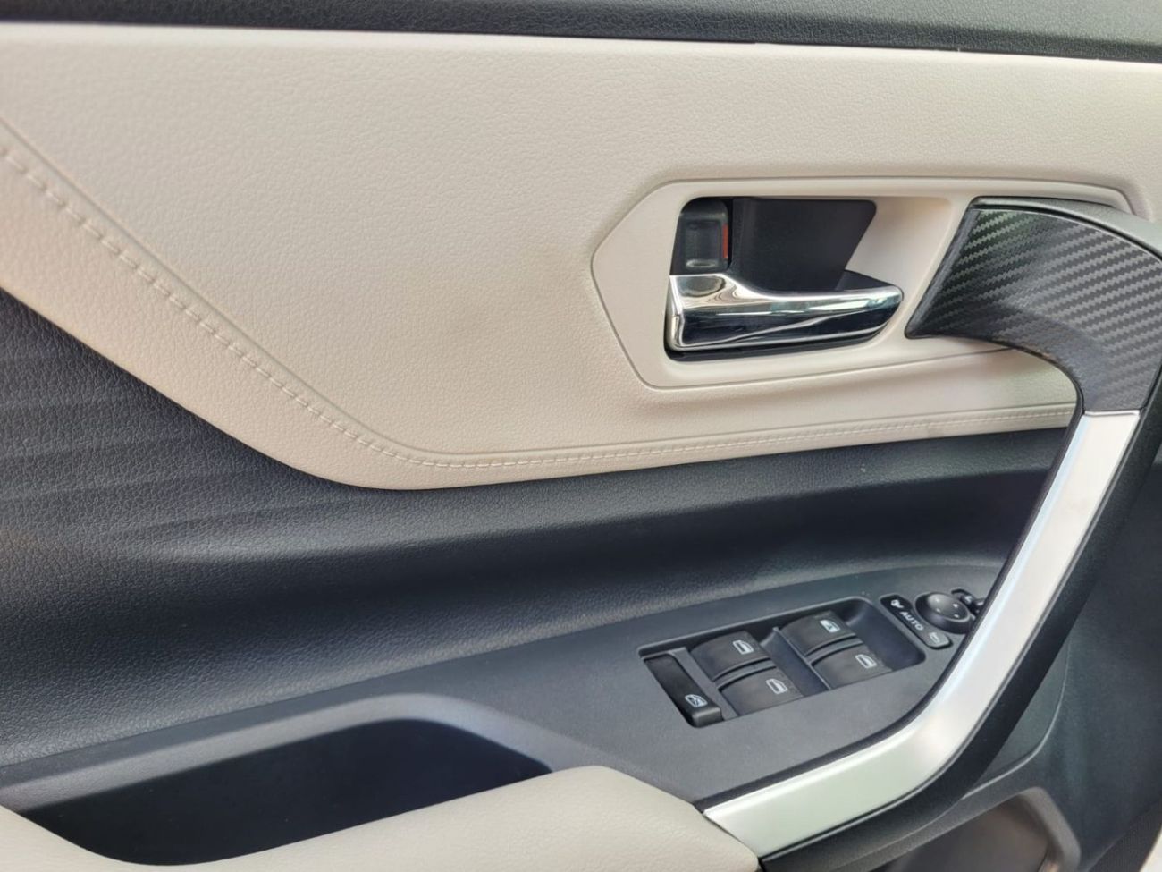 Toyota Veloz TOYOTA VELOZ 3YEARS WARRANTY FROM AL FUTTAIM