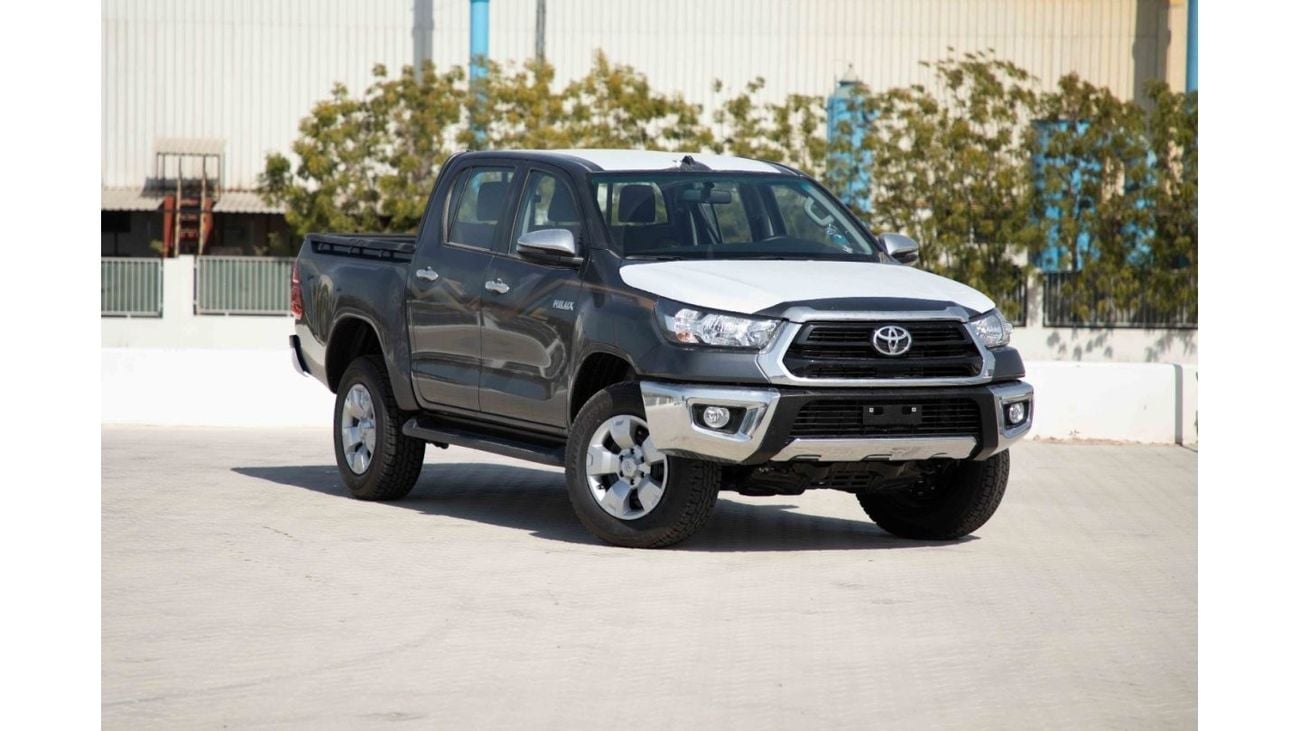 Toyota Hilux 2024 Toyota Hilux 4x4 DC 2.4 - Grey inside Red