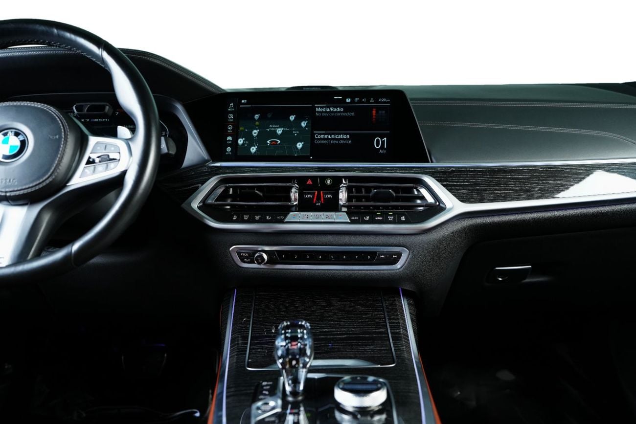 بي أم دبليو X7 50i M SPORT