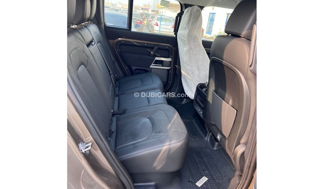 Land Rover Defender 2023 Defender 3.0L V6 SE Petrol