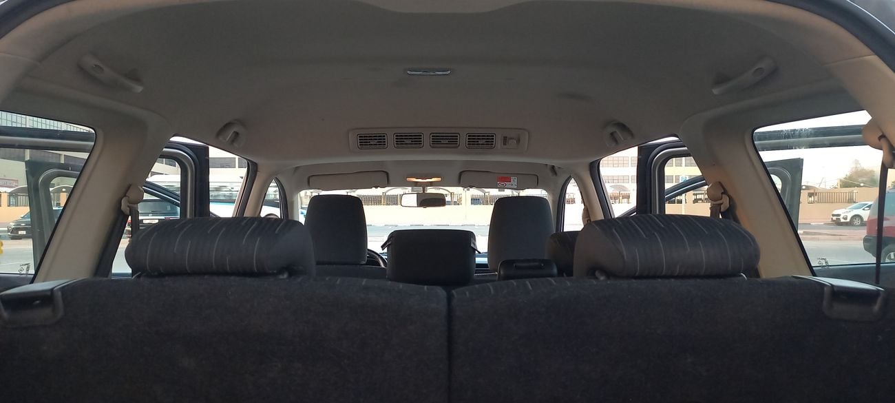 Suzuki Ertiga TOP OPTION 2024 GCC 7 SEATER (ACCIDENT FREE ORIGINAL PAINT PERFECT CONDITION)