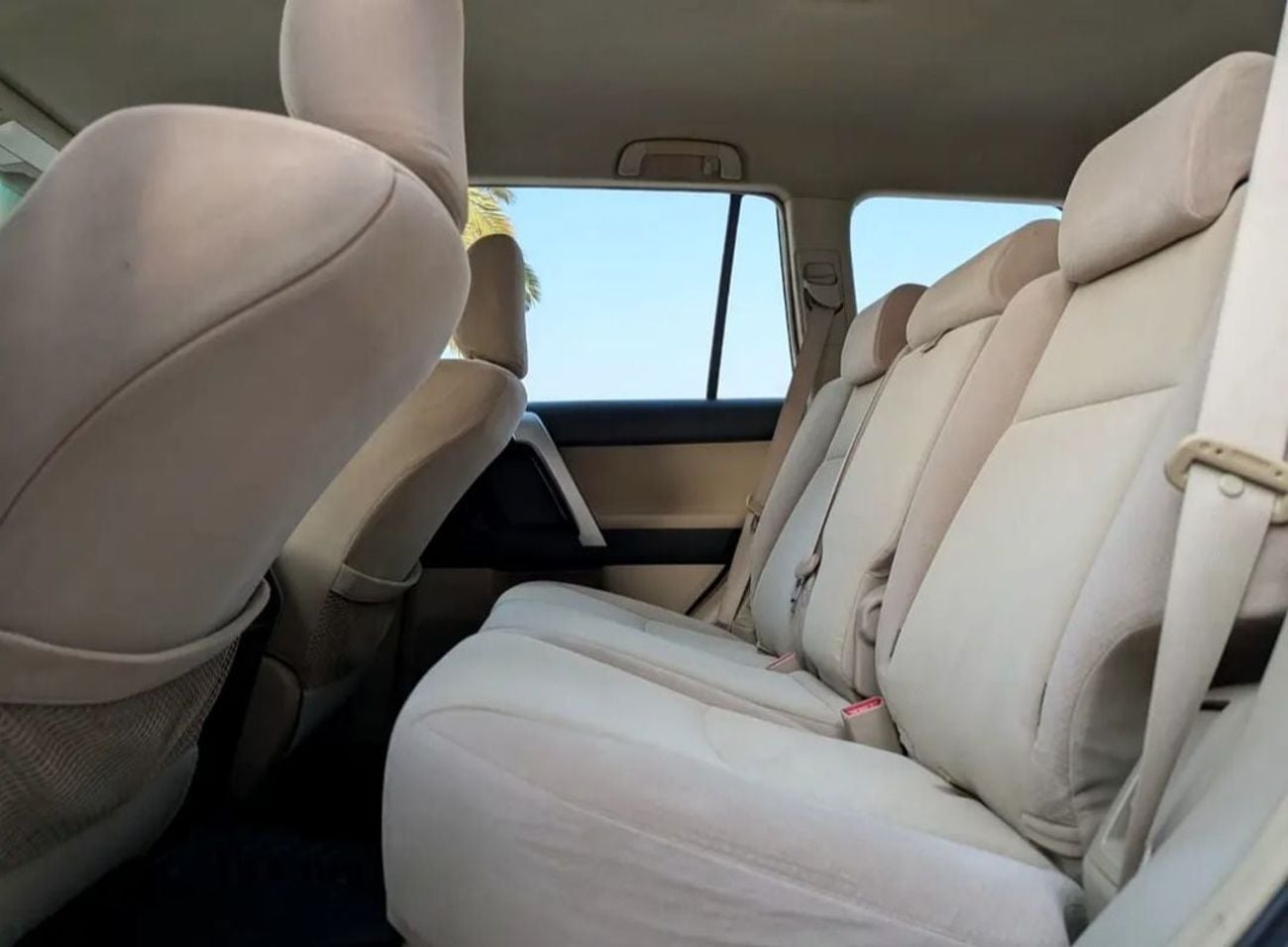 Toyota Prado Toyota prado 2012model 3.0L v4 Diesel Engine Colour White Transmission Manual Interior Beige 7seats