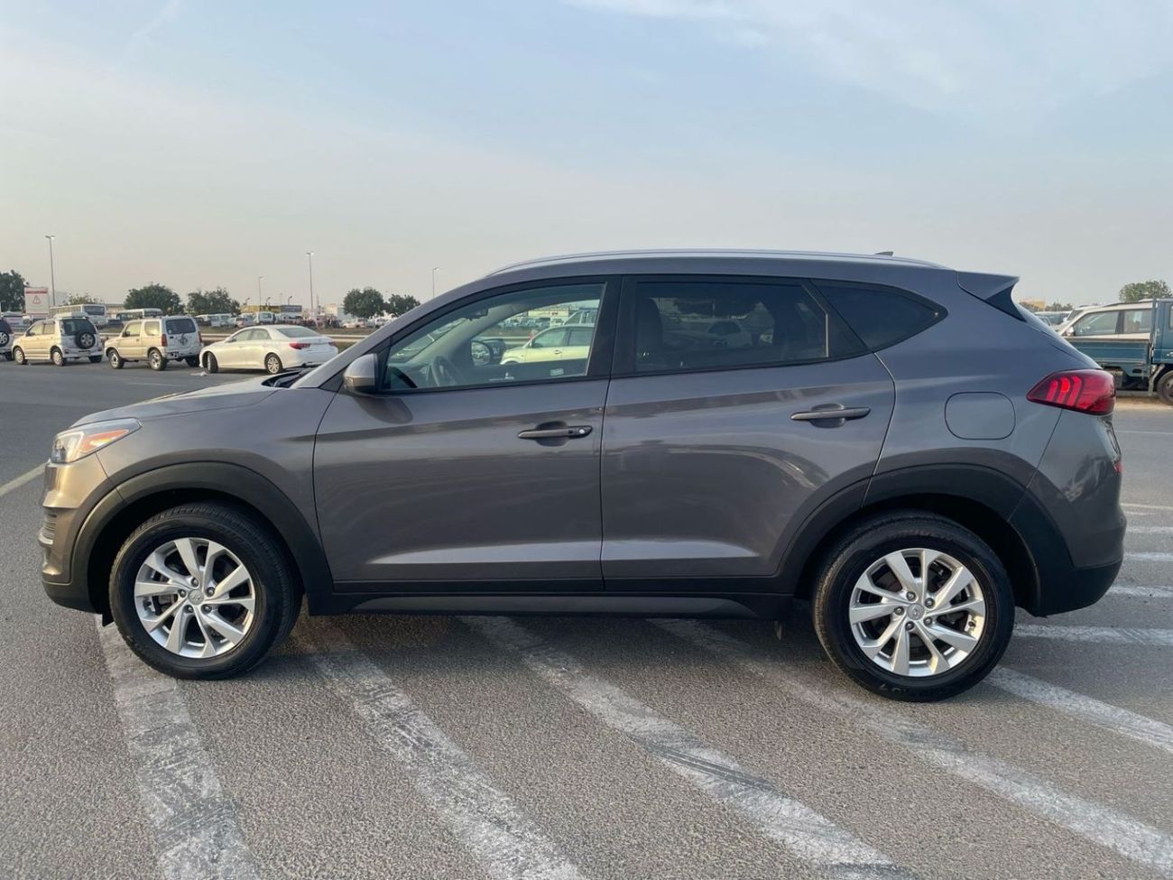 هيونداي توسون 2021 Hyundai Tucson Value Edition 2.0L V4 - Push Start BSM Radar With Electric Seat - Rear CAM 2 Key