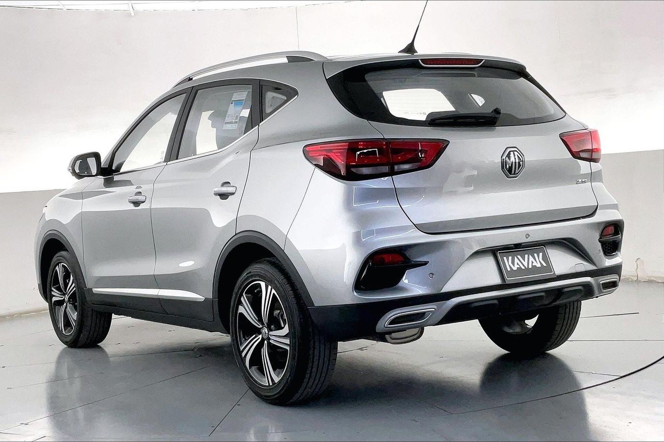 أم جي ZS Luxury | شامل الضمان | 0 ﺪﻔﻋﺓ ﺃﻮﻟﻯ