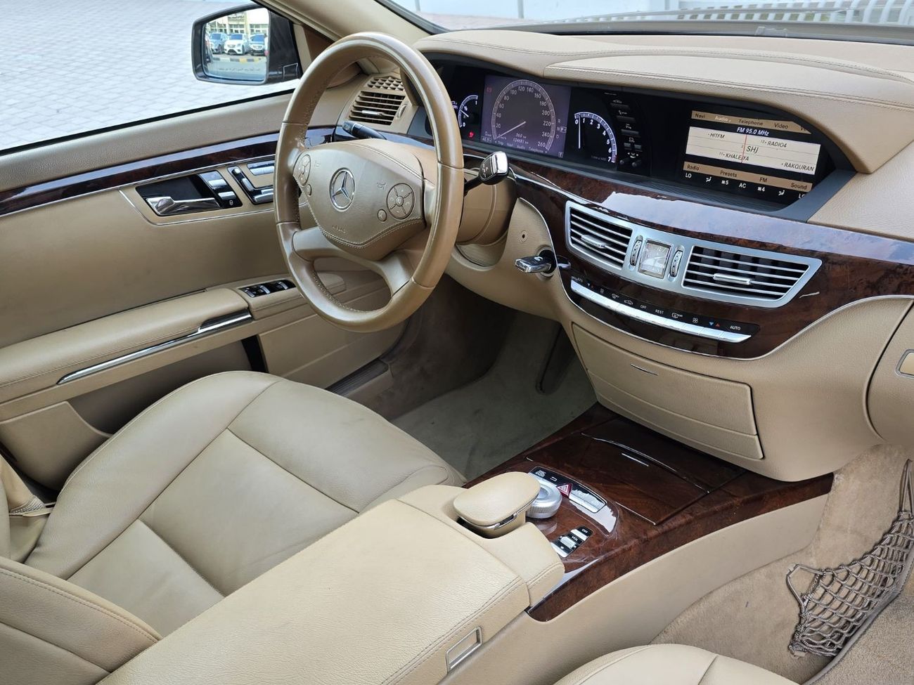 Mercedes-Benz S 300 Std MERCEDES S-300 2013 GCC ORGINAL PAINT // FULL OPITION // PERFECT CONDITION
