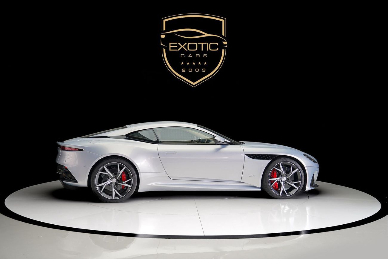 أستون مارتن DBS Superleggera 5.2L