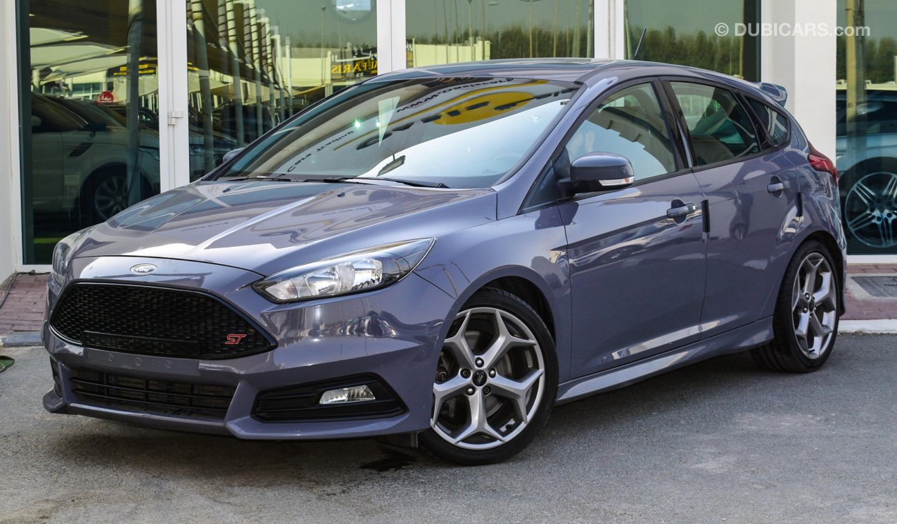 Ford Focus ST PARTIAL SERVICE HISTORY GCC