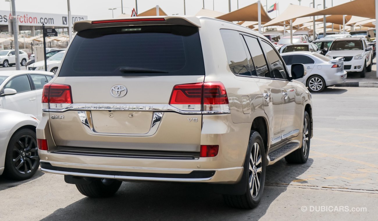 Toyota Land Cruiser GXR 2019 Bodykit