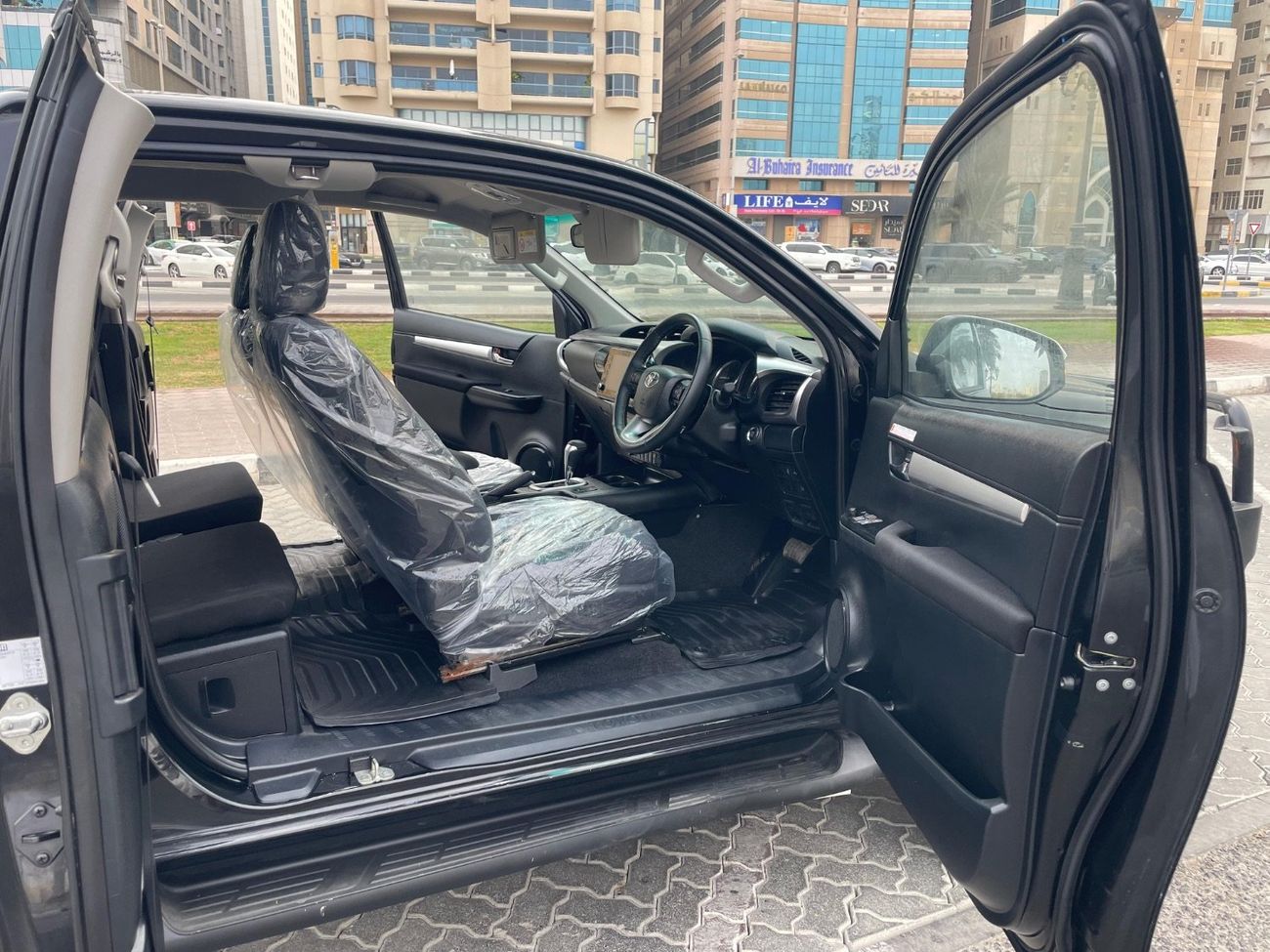 Toyota Hilux SR5 FULL OPTION 4x4 Auto Extra Cab export from Australia