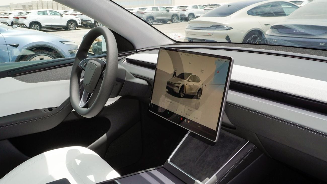 تسلا موديل Y Tesla Model Y Long Range Version/20 Inches AWD .Export Price.