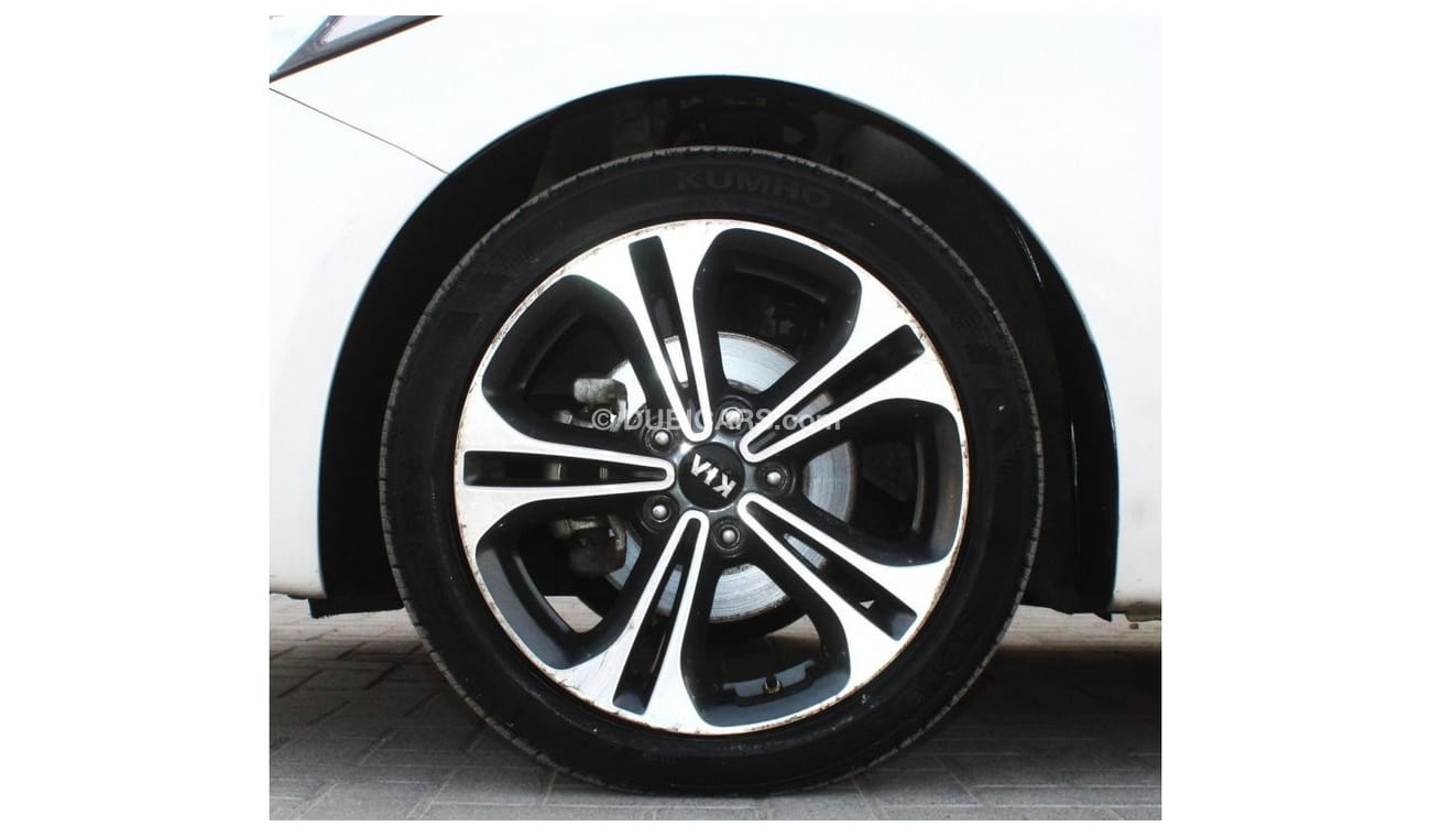 Kia K3 Kia Cerato 2015, imported from Korea, in excellent condition