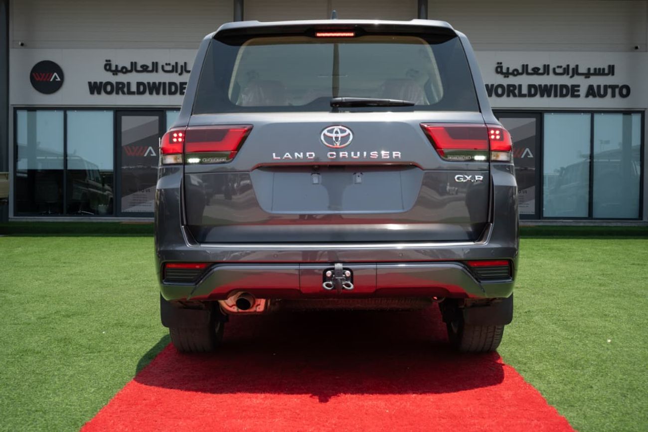 Toyota Land Cruiser GXR V1 4.0L Petrol 2026