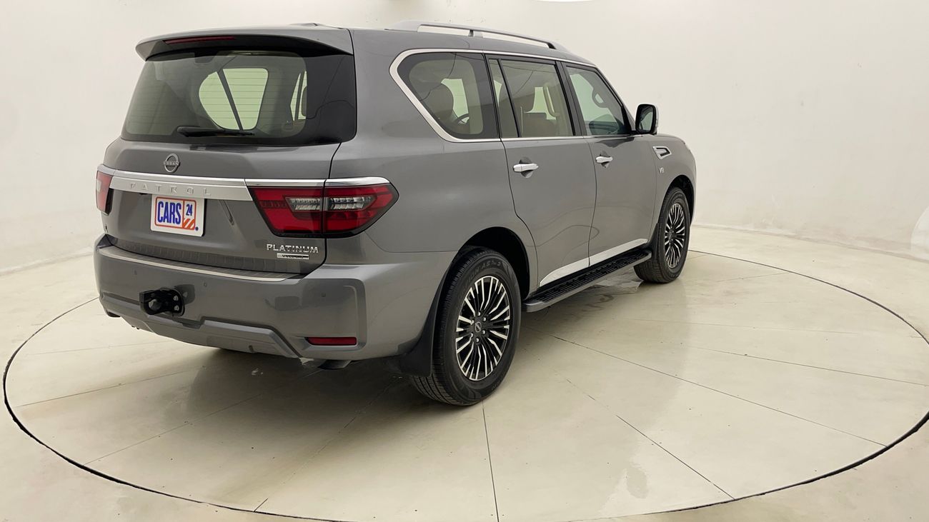 نيسان باترول LE PLATINUM 5.6 | بدون دفعة مقدمة | اختبار القيادة في المنزل