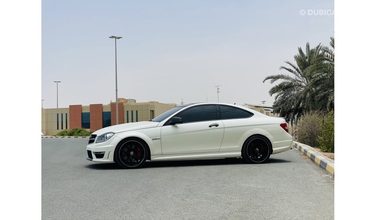 مرسيدس بنز C 63 كوبيه MERCEDES C63 AMG GCC SPACE