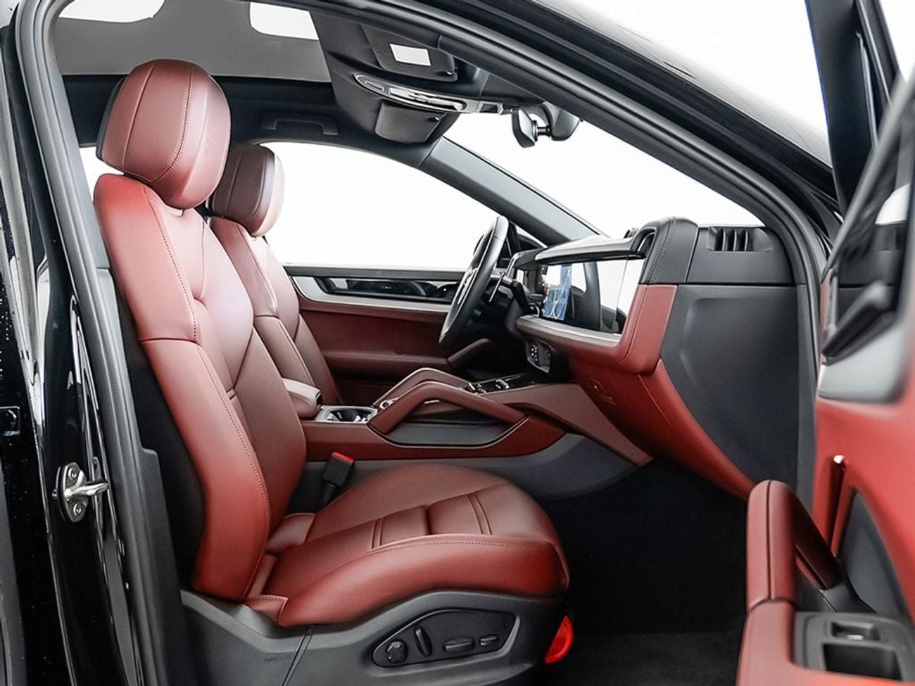 Porsche Cayenne Base Coupe