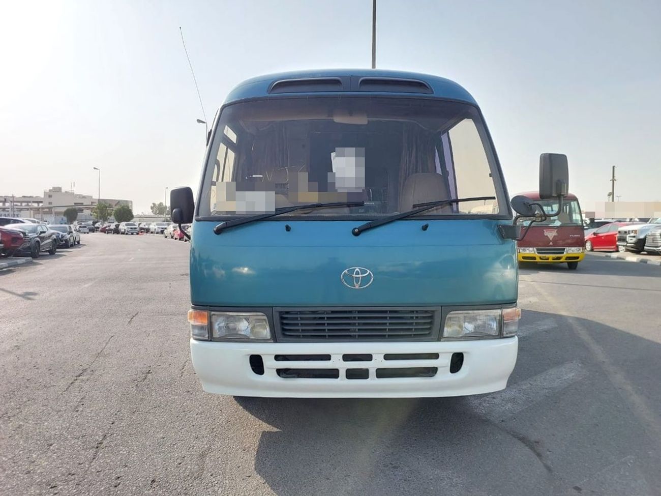 Toyota Coaster TOYOTA COASTER BUS 1997 RHD 4.1 L DIESEL AUTOMATIC (PM04890)