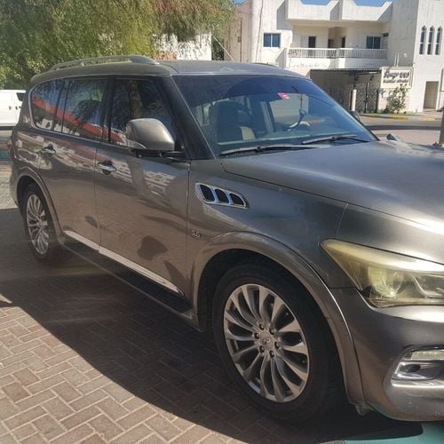 Infiniti QX80 Limited 5.6L