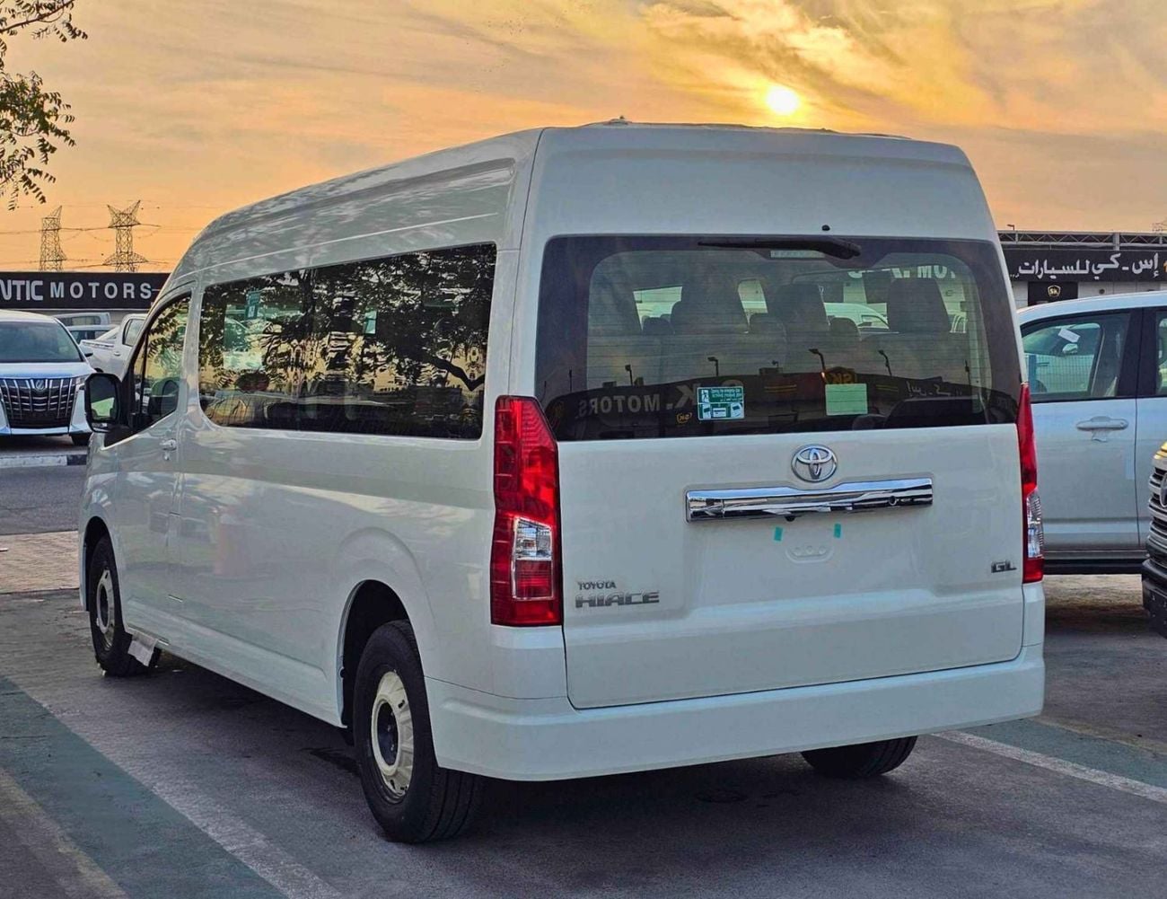 Toyota Hiace GL TOYOTA HIACE HIGHROOF / A/T / 2.8L V4 DIESEL / DVD CAMERA / 13 SEATER (CODE# HRDAGLJ)