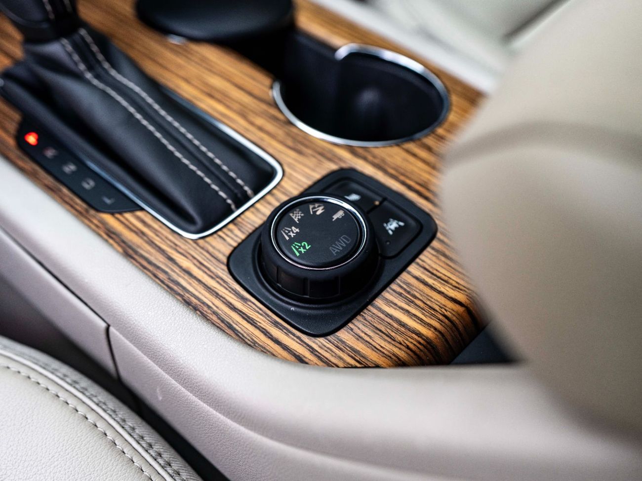 جي أم سي أكاديا Denali 3.6L