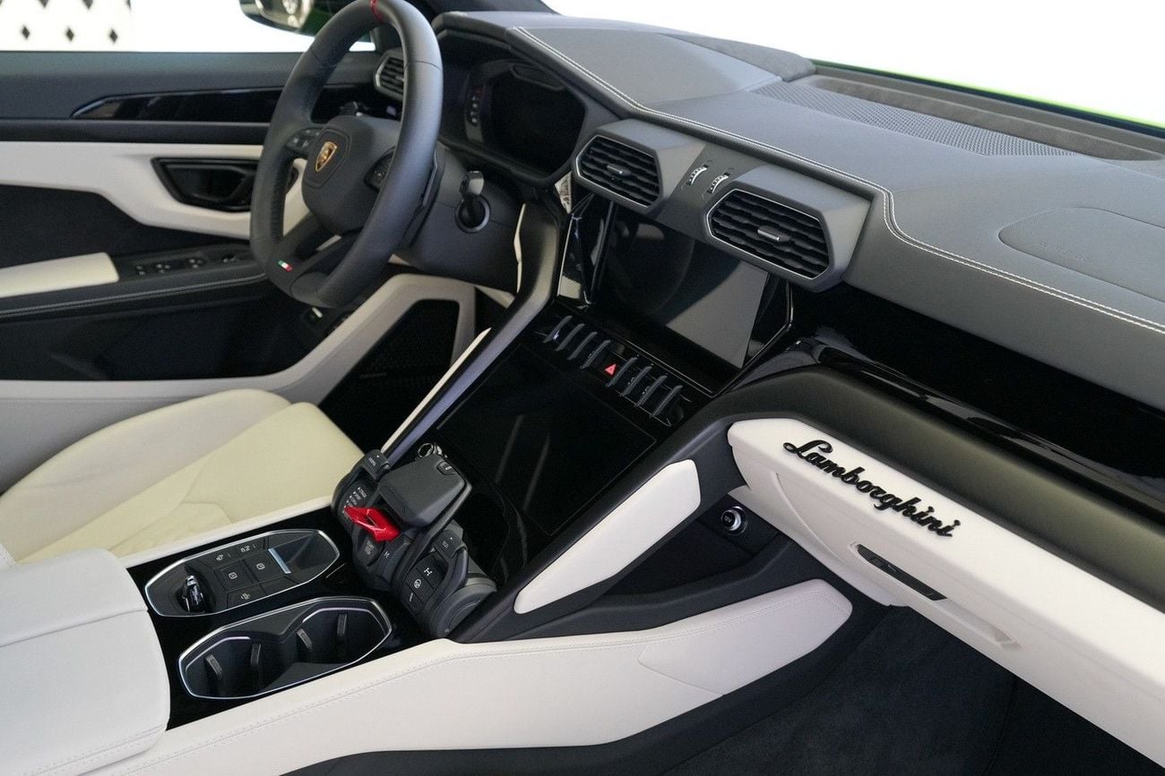 Lamborghini Urus S