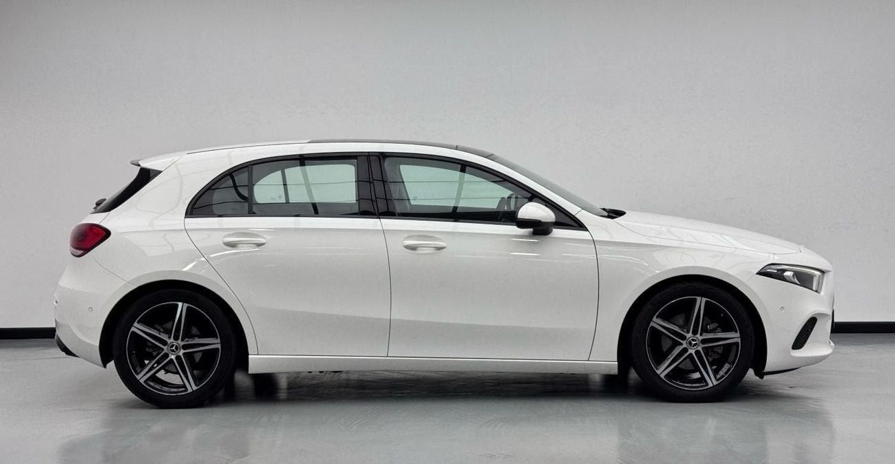مرسيدس بنز A 200 Hatchback Std 1.3L 2020 Mercedes Benz A200, 2027 Mercedes Warranty, Full Mercedes Service History, V