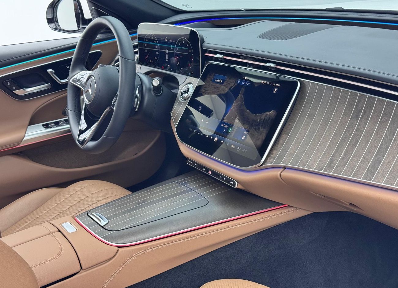 Mercedes-Benz E 450 2024 Mercedes Benz E450 4MATIC, Warranty, Fully Loaded, Very Low Km, Excellent Condition