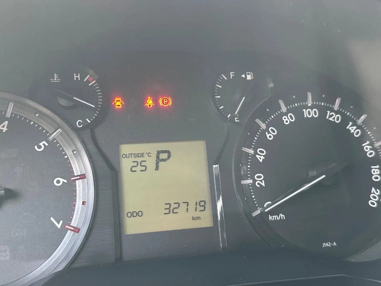 Toyota Prado TXL 4.0L (7 Seater) | Low Mileage | GCC Specs