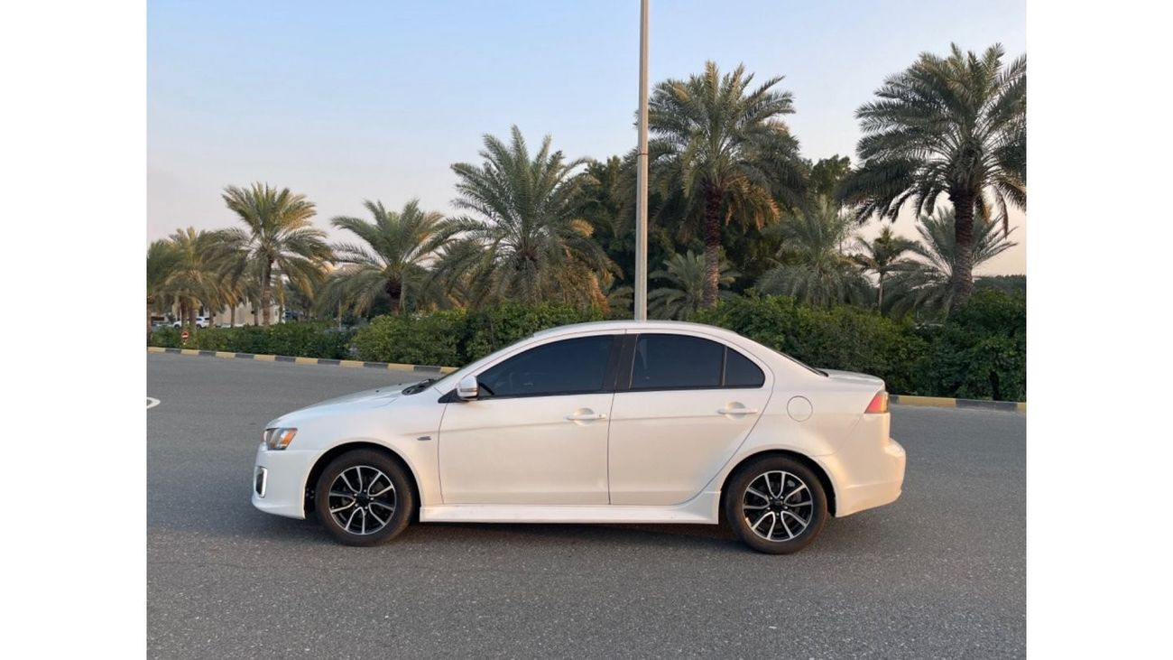 Mitsubishi Lancer ES Mitsubishi Lancer 2,0   Model 2017 USA full automatic Excellent Condition