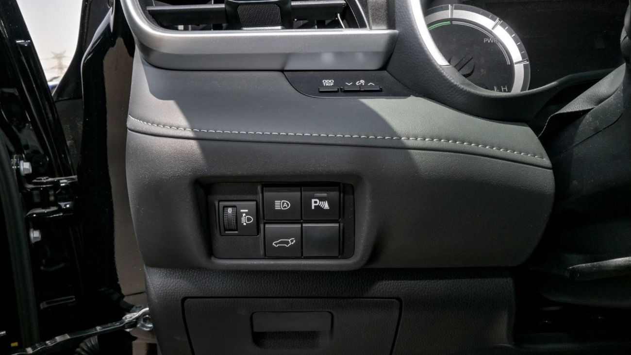 تويوتا هايلاندر Toyota Highlander GLE 2.5 HEV V4 AWD, Sunroof Black Edition - 2024 (Export)