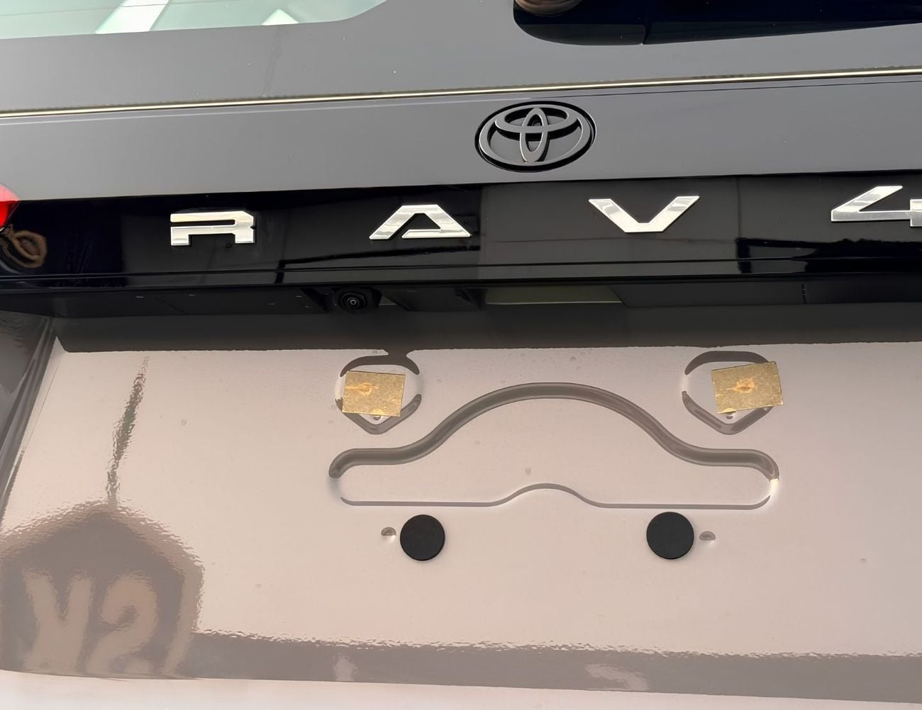 Toyota RAV4 XLE-G MID OPTION || 2.0L PETROL V4 / SUNROOF / DRIVER PWR SEAT / DVD+REAR CAMERA (CODE # RVPXLEO)