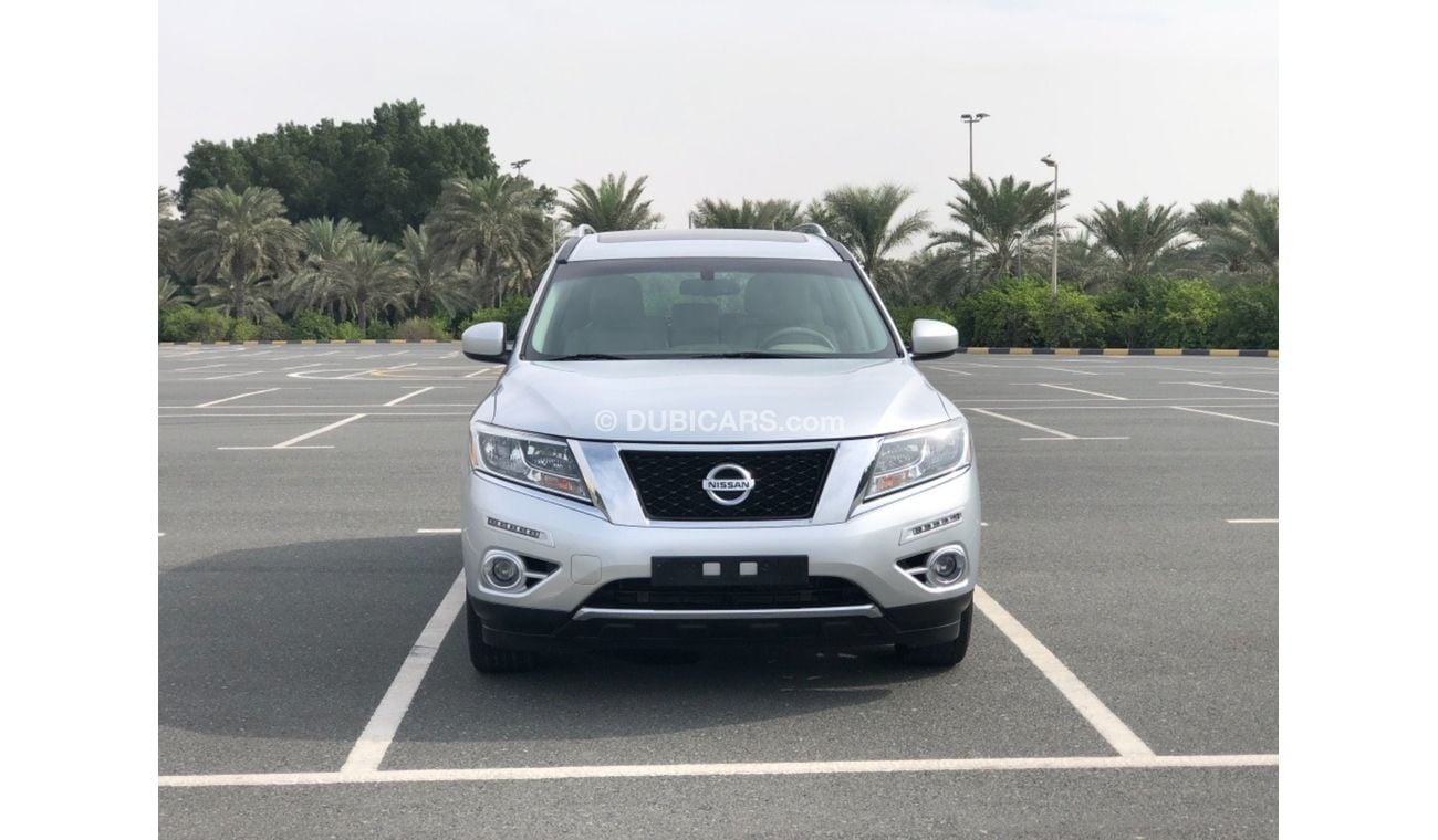 نيسان باثفايندر SV نيسان باثفندر موديل 2013 خليجي حاله ممتازه من الداخل والخارج كراسي جلد وبانوراما ومثبت سرعه مالك 