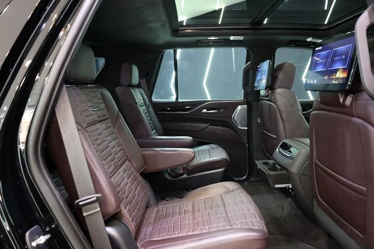Cadillac Escalade Escalade-V 6.2L Rear-Seat Entertainment, Al Ghandi Warranty + Service Till 07/08/2029!!