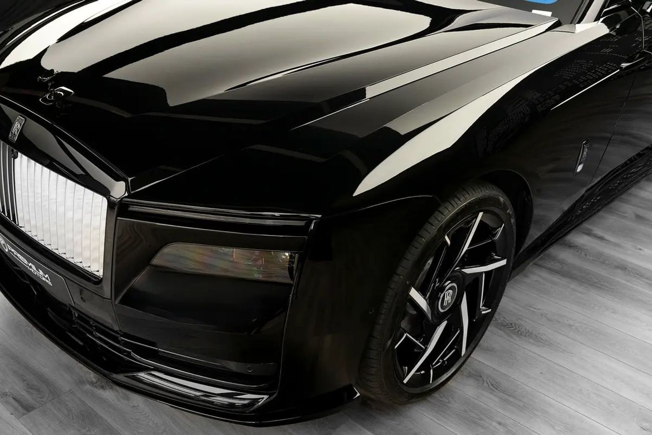 Rolls Royce Spectre STD ROLLS ROYCE | SPECTRE BLACK BADGE | GCC SPECS DEALER WARRANTY + SERVICE CONTRACT