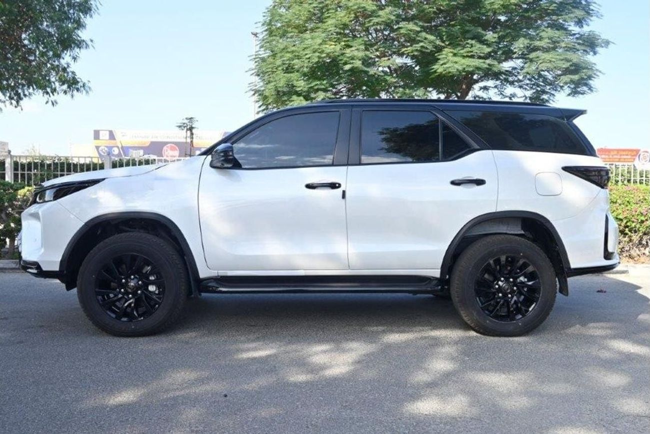 Toyota Fortuner 2024 MODEL TOYOTA FORTUNER LEGENDER VXR V6 4.0L PETROL 7 SEAT AUTOMATIC
