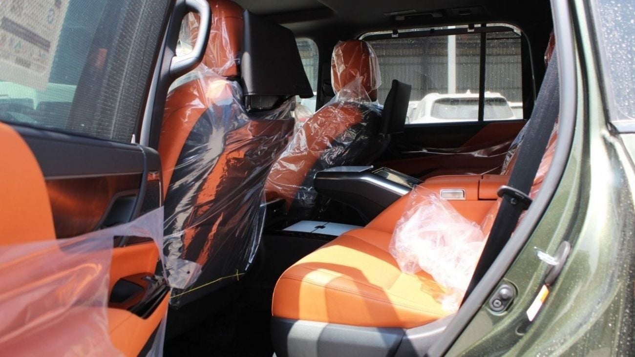 لكزس LX 600 LEXUS LX600 3.5L KURO AT (Export and Local)