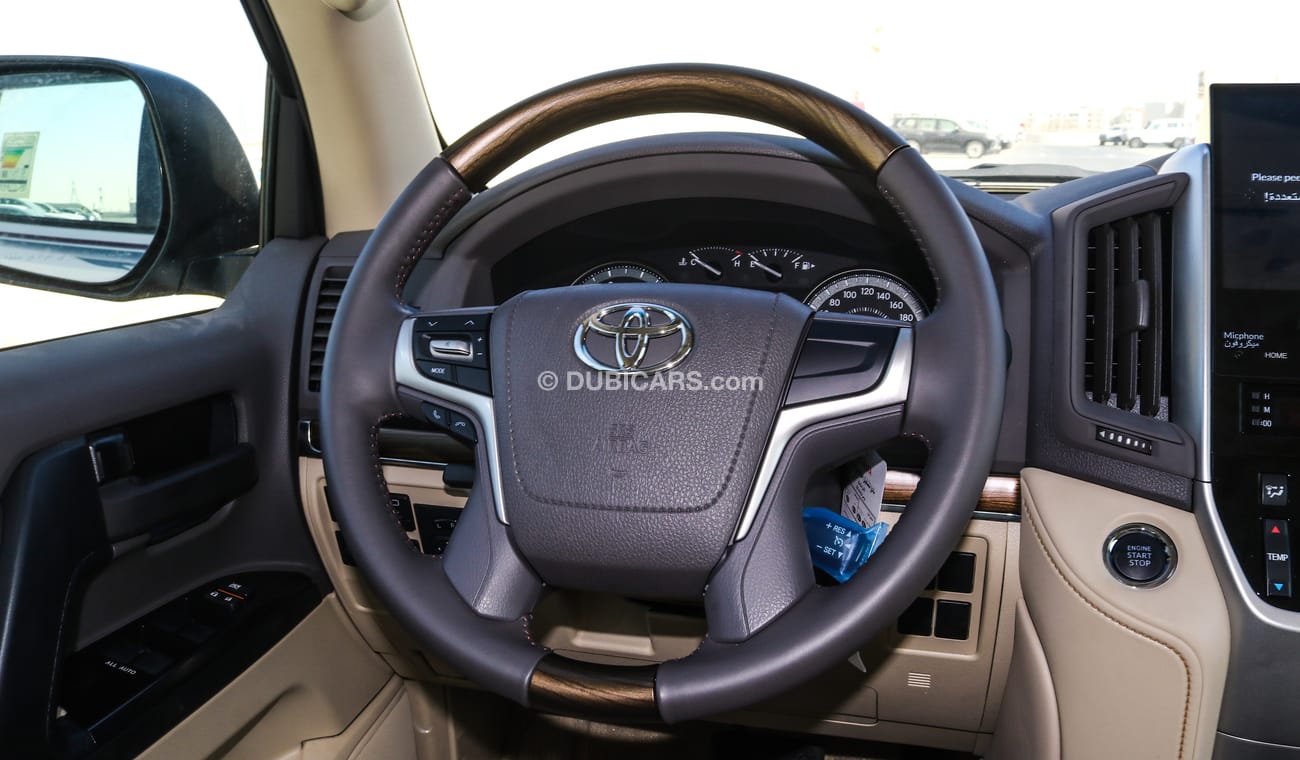 Toyota Land Cruiser GXR V8