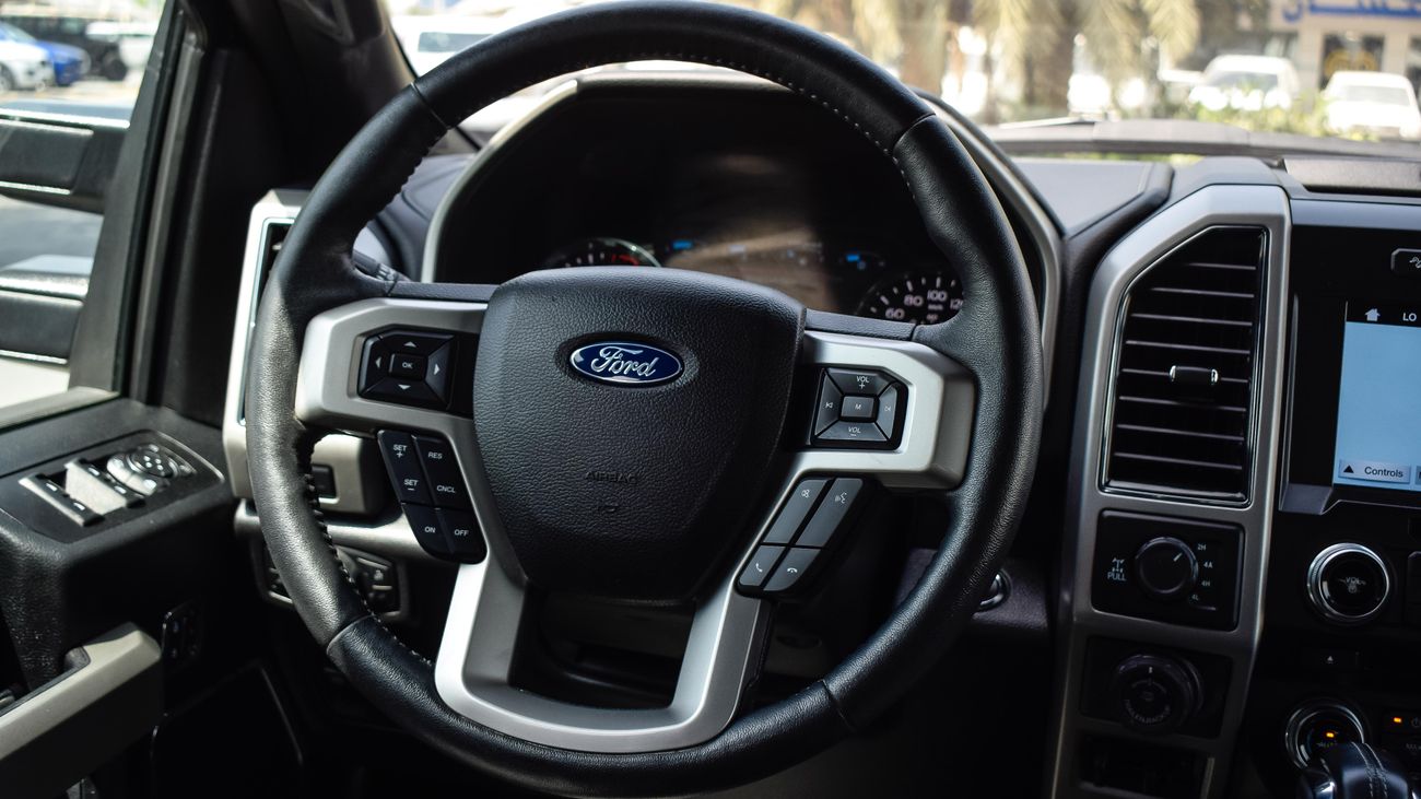 Ford F 150 LARIAT FX4