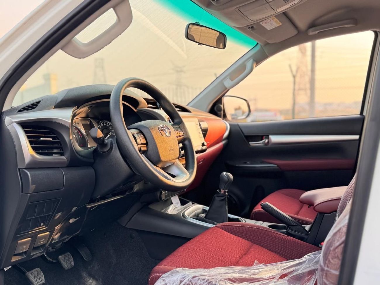 Toyota Hilux S GLX 2.8L AWD M/T