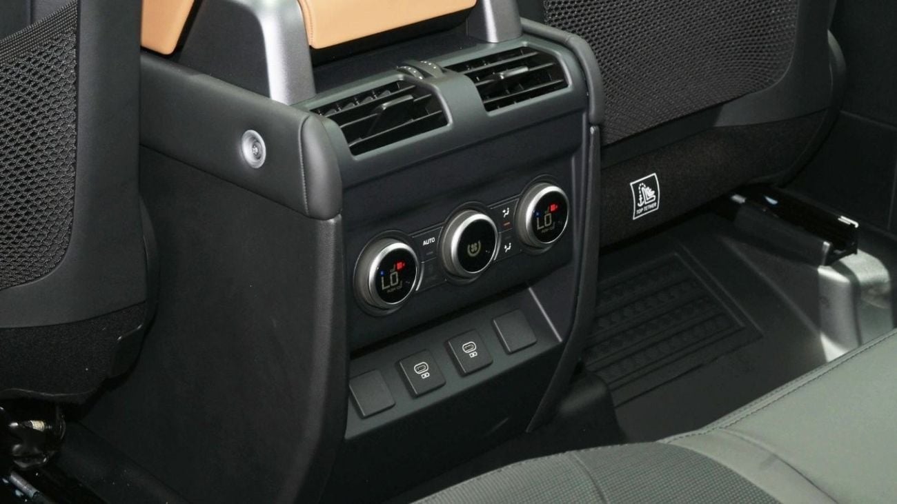 Land Rover Defender Land Rover Defender 110 HSE X-Dynamic P400 | Black Pack Edition - 7seat | 2024