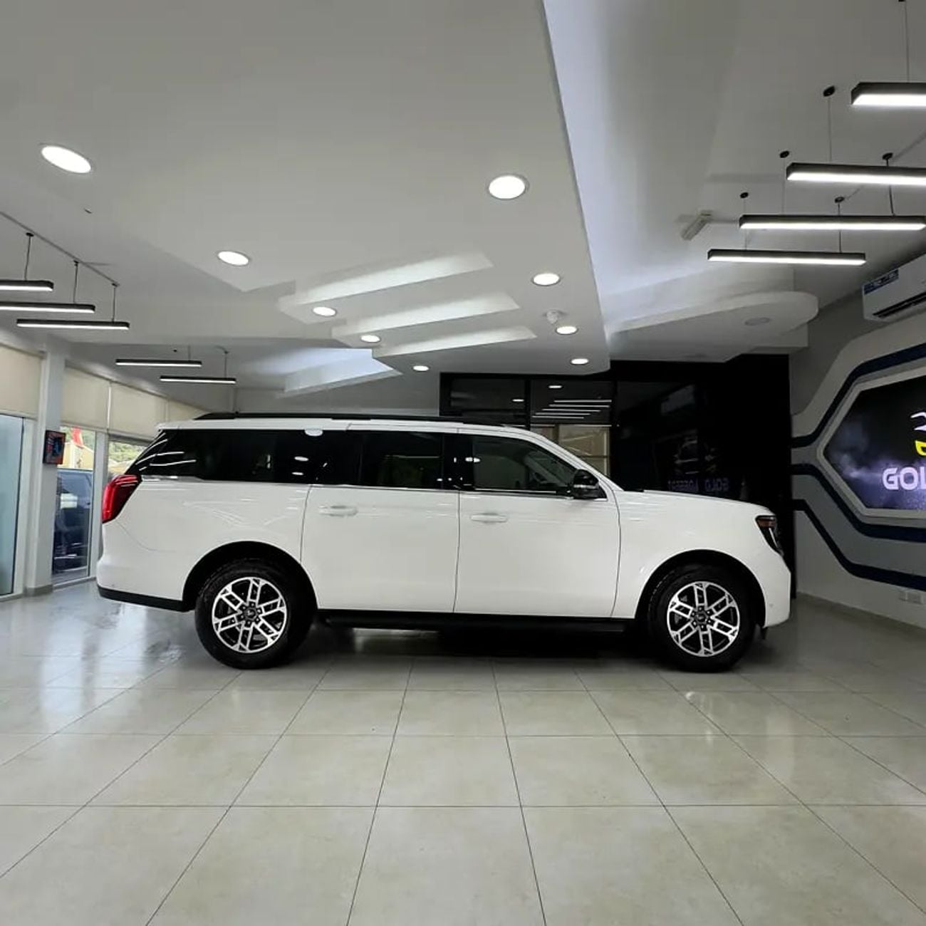 فورد إكسبيديشن ACTIVE XL