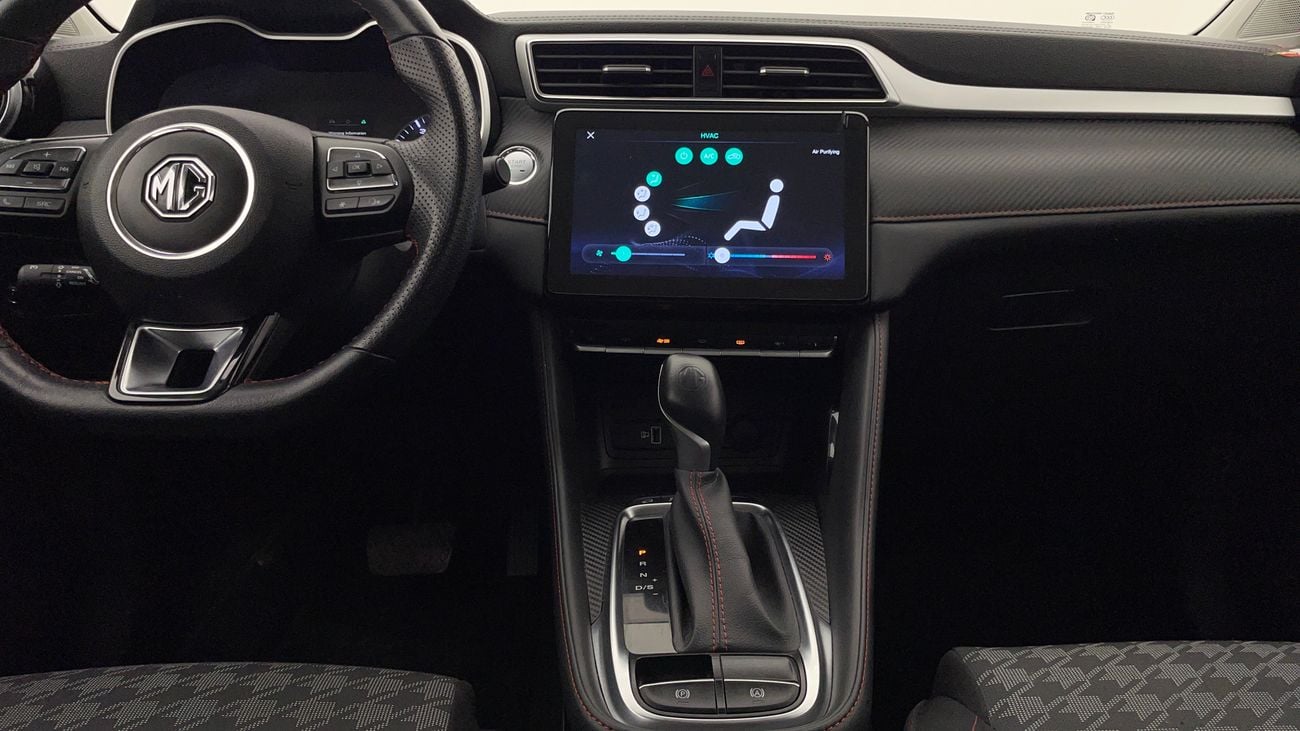 أم جي ZS STD 1.5 | بدون دفعة مقدمة | اختبار القيادة في المنزل