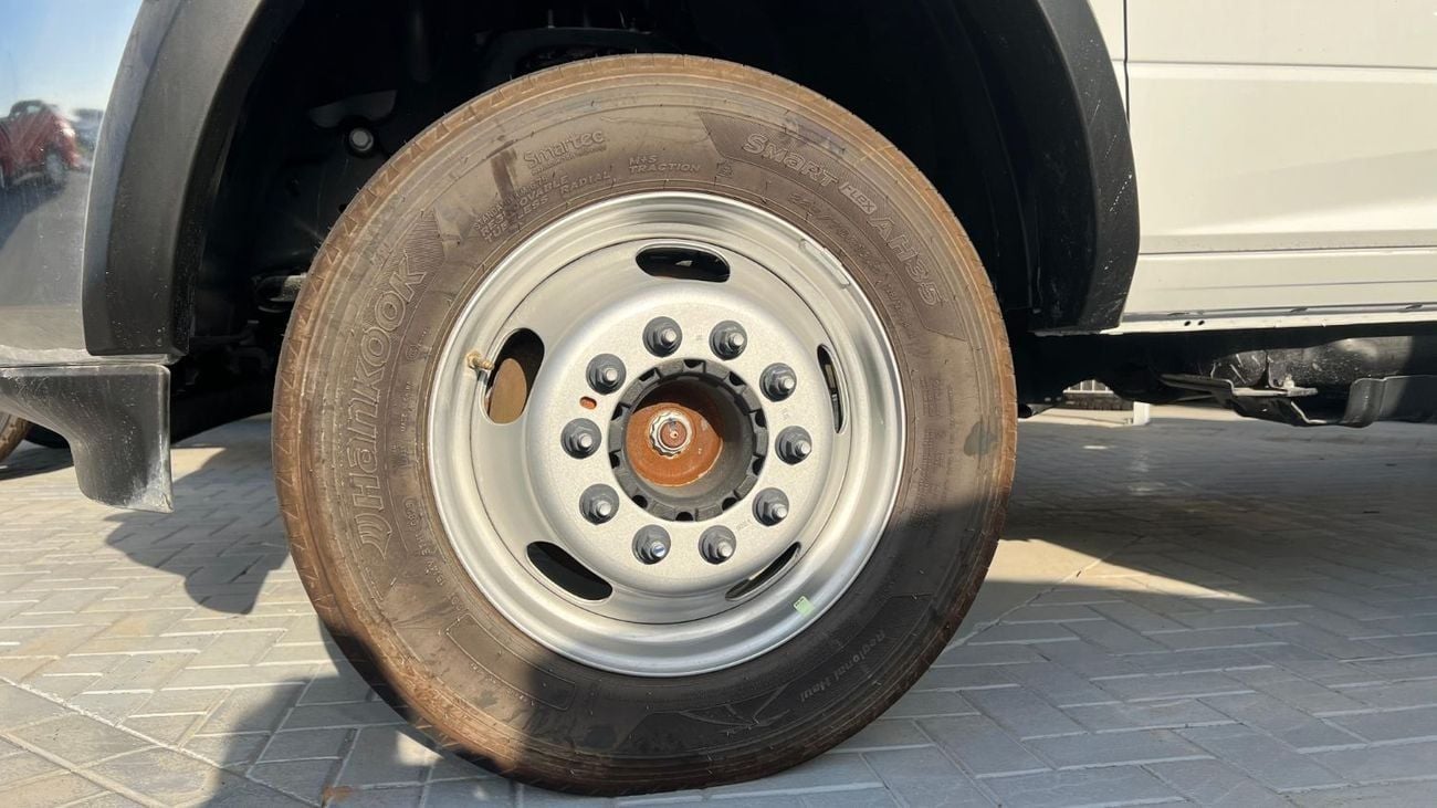 رام 5500 EXPORT ONLY - Ram 5500 Regular Chassis Cab 4x4 6.7L Cummins Diesel 8-Speed AT