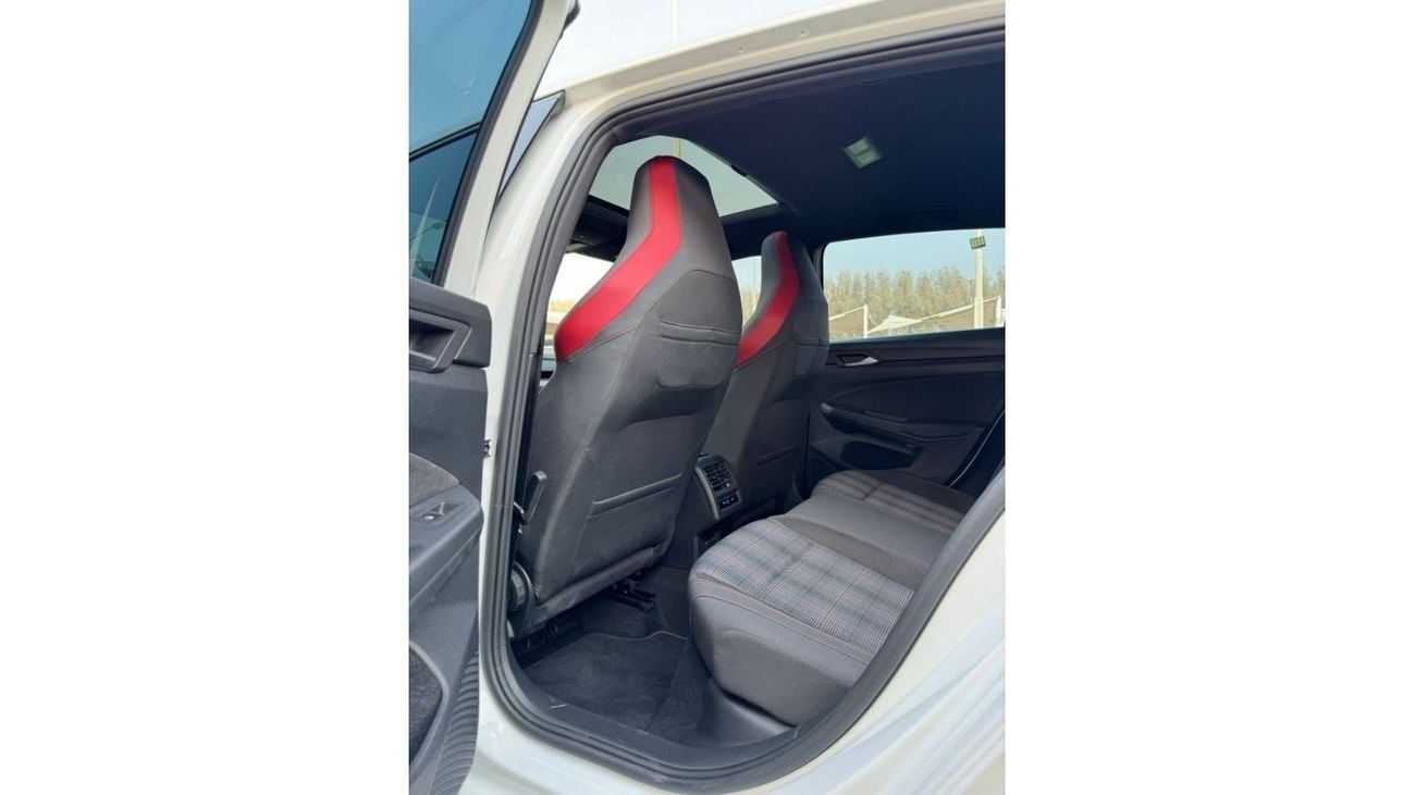 Volkswagen Golf VOLKSWAGEN GOLF GTI 2023 GCC FULL OPTION ORIGINAL PAINT UNDER WARRANTY PERFECT CONDITION