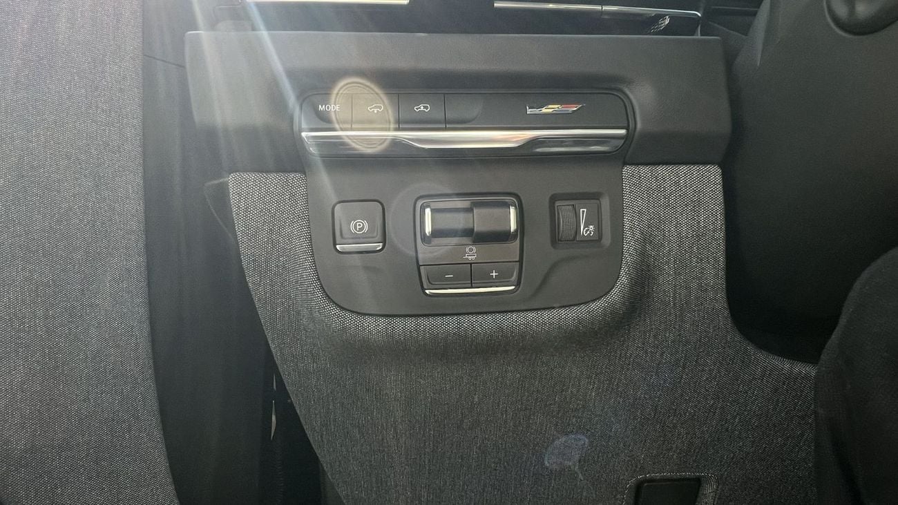 Cadillac Escalade CADILLAC Escalade-V 6.2L VIP DEALER WARRANTY and SERVICE CONTRACT