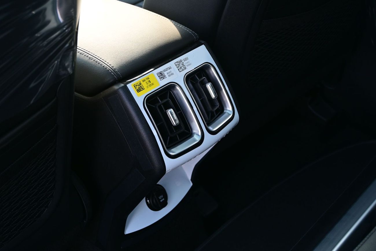 كيا سورينتو Kia Sorento 3.5L V6, Petrol AWD Model 2026 Color White