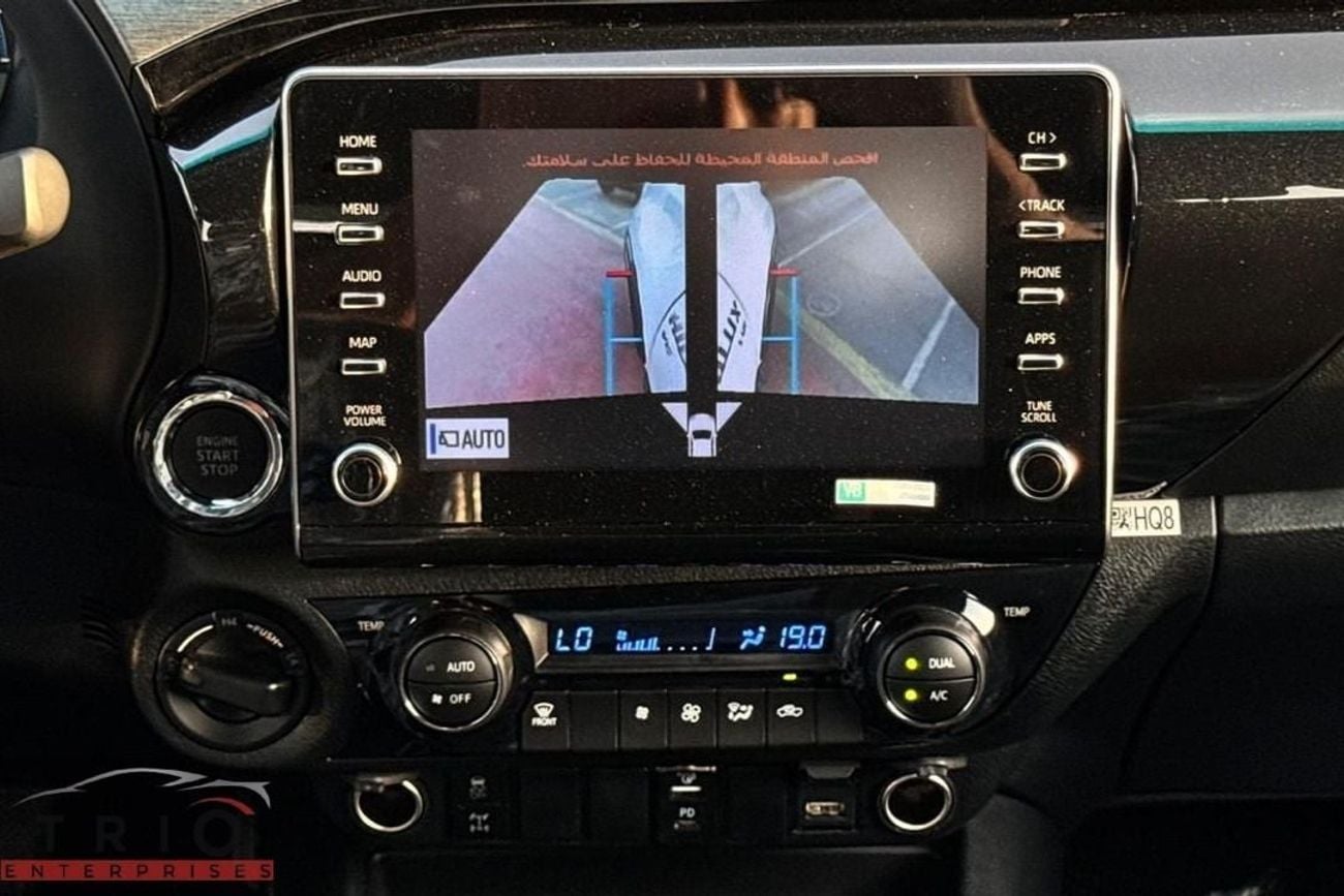 تويوتا هيلوكس 2025 TOYOTA HILUX ADVENTURE 4.0L PETROL V6 FULL OPTION  WITH PUSH START, DIGITAL CLOCK