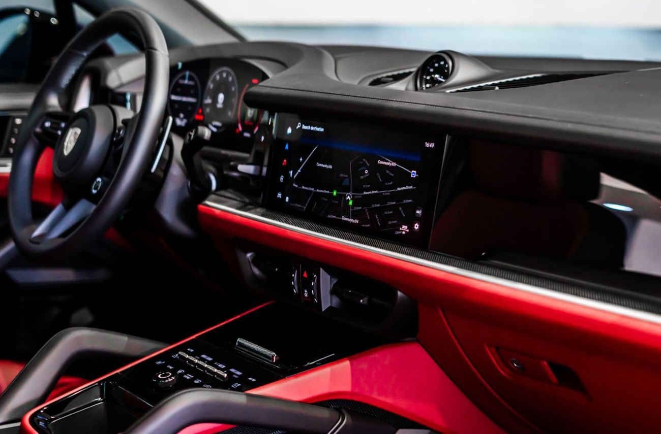 بورش كايان 2024 Porsche Cayenne, 2026 Porsche Warranty, Carbon Fibre Interior, New Car, GCC