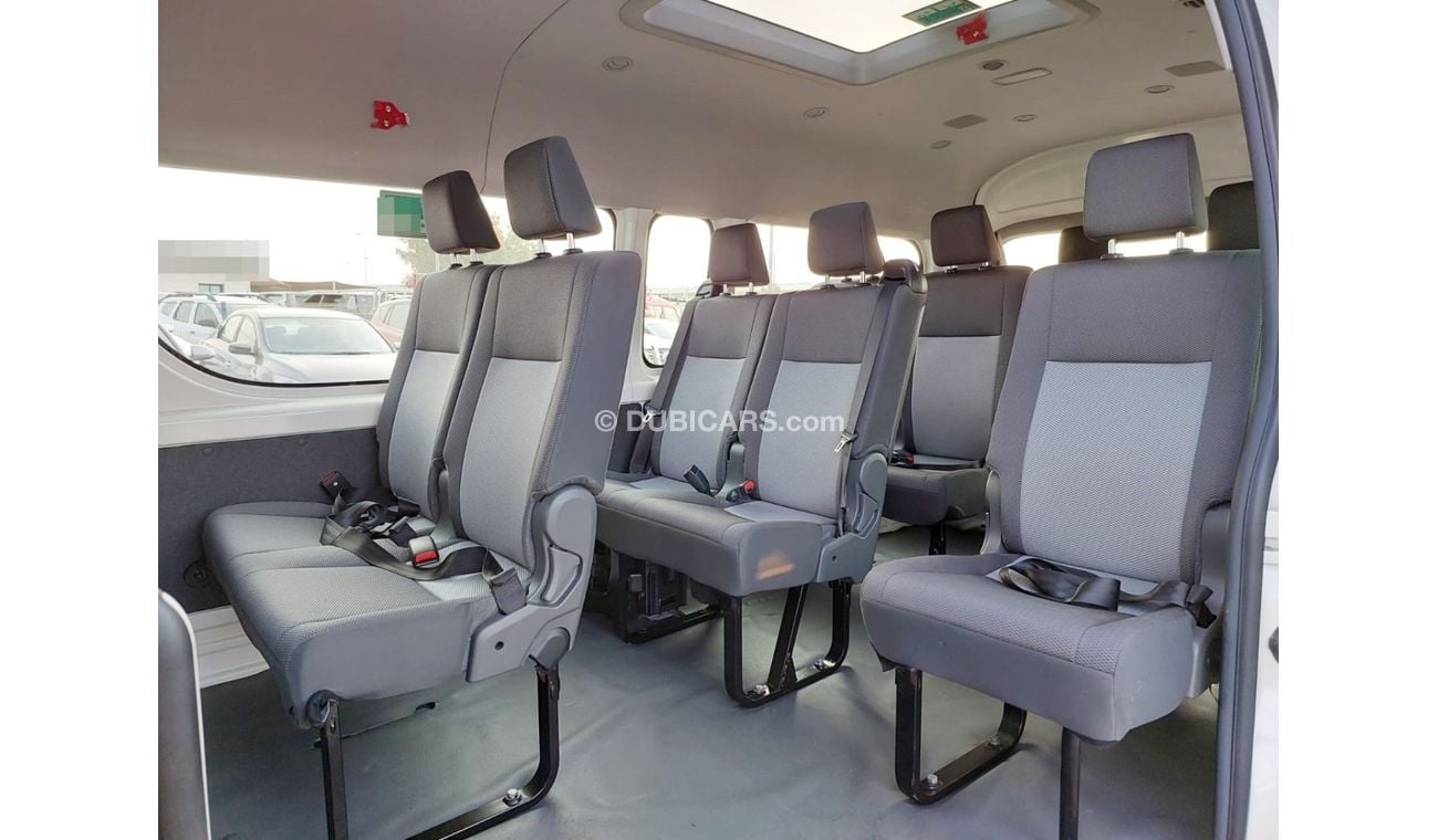 Toyota Hiace TOYOTA HIACE VAN RIGHT HAND DRIVE(PM27337)